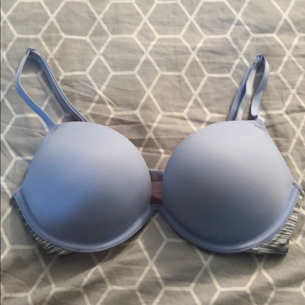 PINK VICTORIA SECRET light blue push-up bra